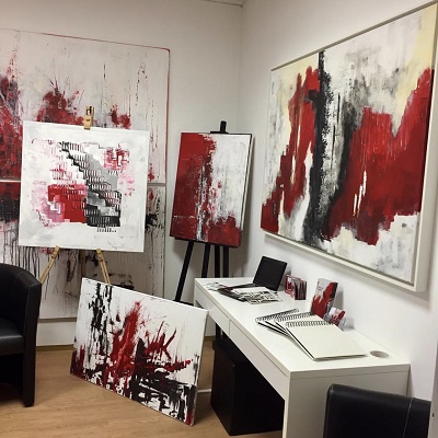 studio4_image3 400x400